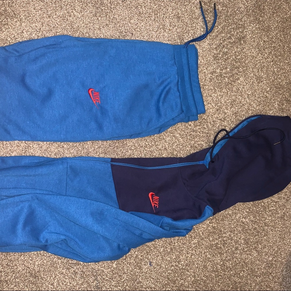 Nike Tech Fleece